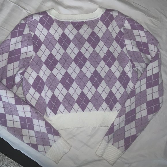 Argyle Pattern Purple Contrast Binding Sweater (RARE) - Picture 2 of 2